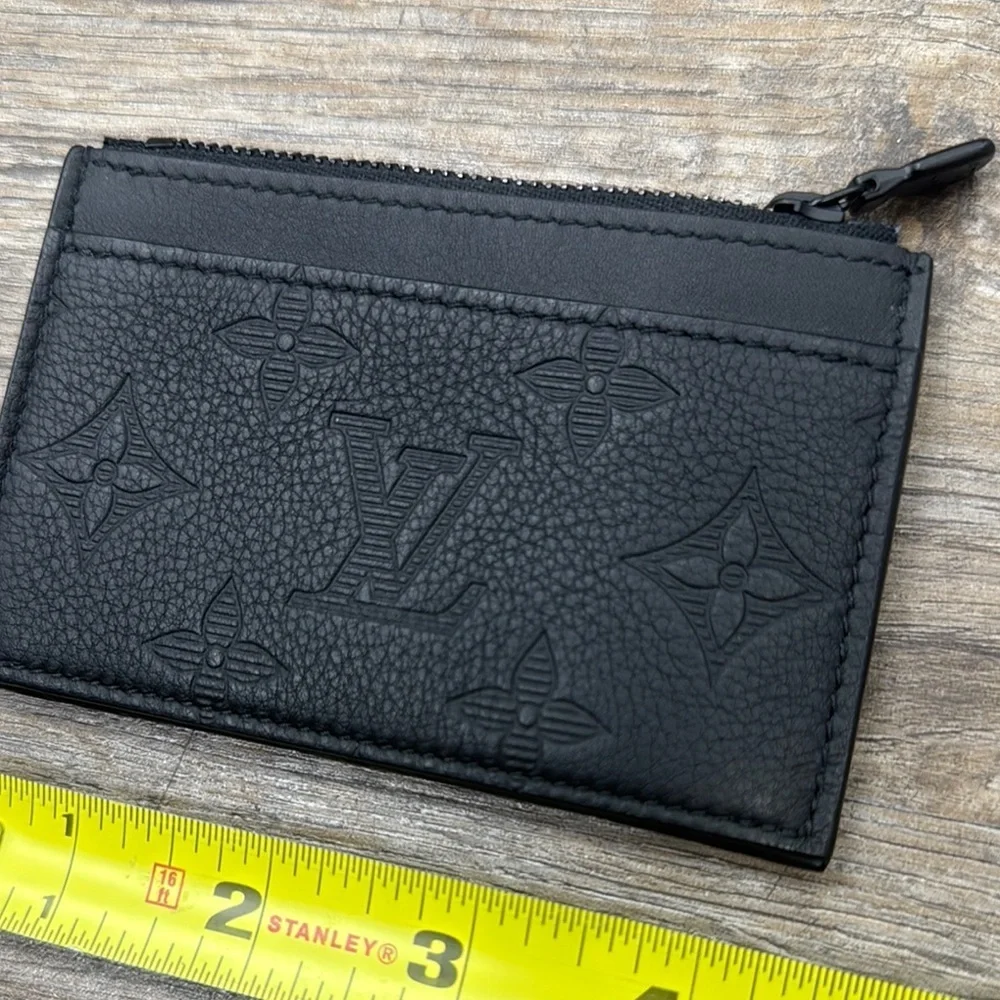Louis Vuitton Men’s Zip Coin Card Holder
